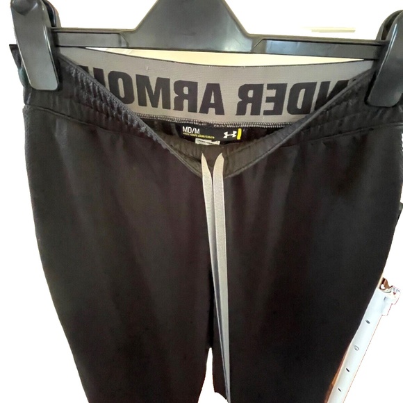 Under Armor Men Black / Gray trim Basketball Athletic Polyester Pants Bottoms M - Picture 4 of 13